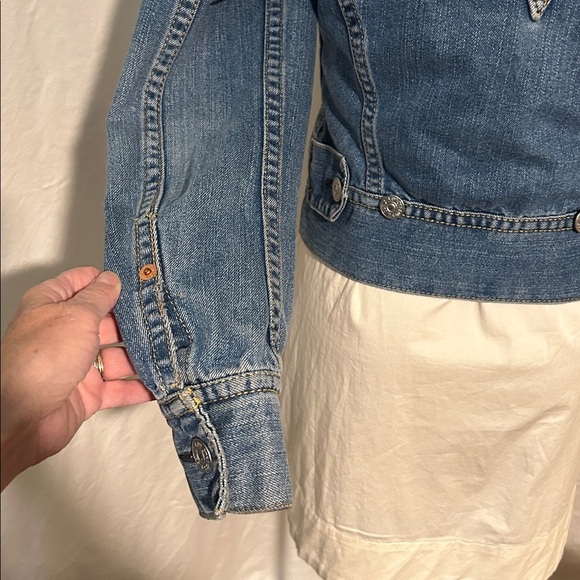 LEVI VINTAGE TYPE 1 BLUE DENIM ICONIC JACKET WOMENS SIZE S - Picture 6 of 15